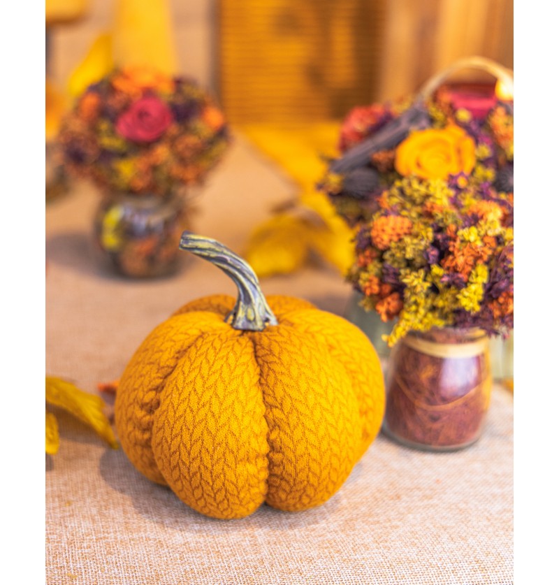 Oranger Stoff Kürbis 13 x 12 cm