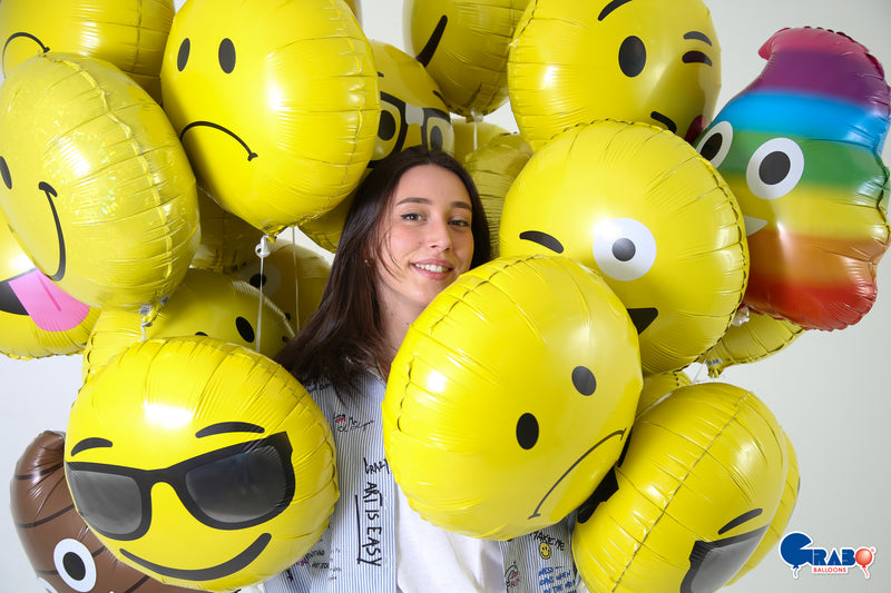 18"/Ø46cm Folienballon "Emoji Hearts"
