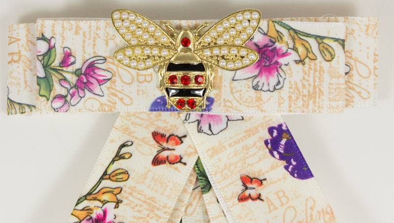 Brosche Barock Schleife mit Bienen Anstecker Blumen Beige