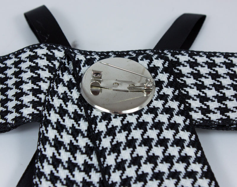 Brosche Barock Schleife mit eckigem Schmuckstein - Kariert - Schwarz